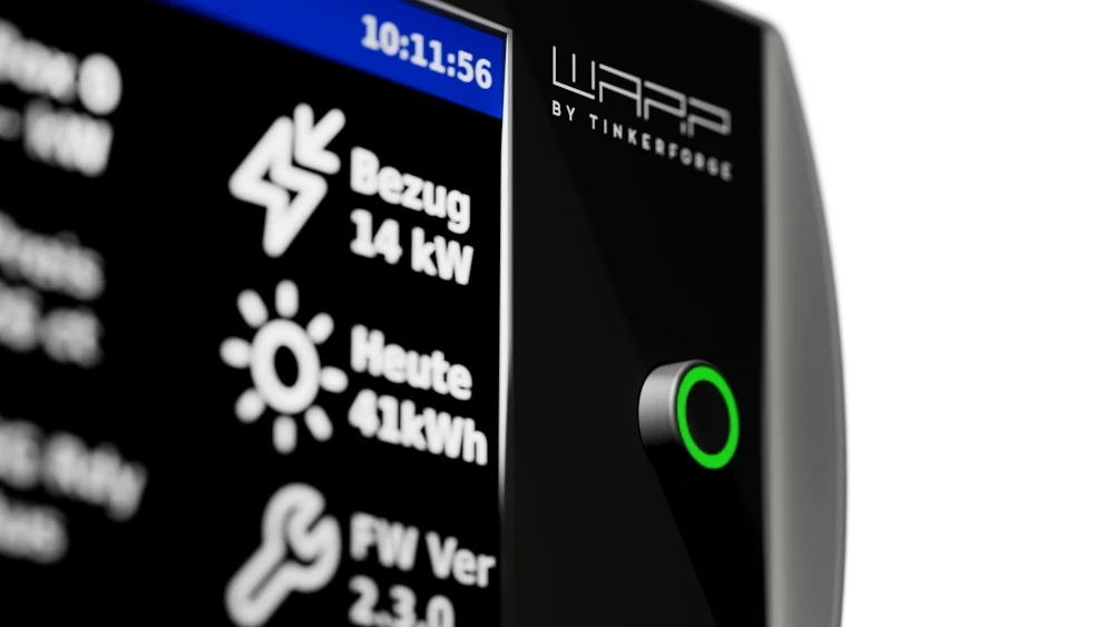 WARP Energy Manager 2.0 DIN-rail module with colour display